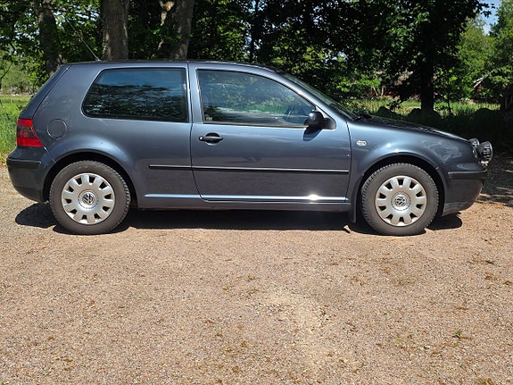 Volkswagen Golf I 2 of 5