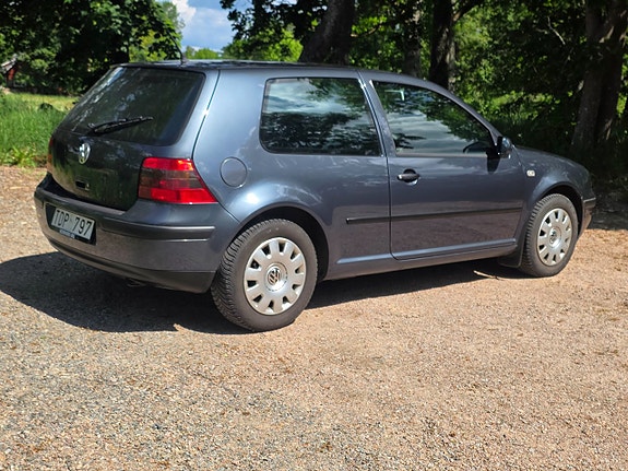 Volkswagen Golf I 3 of 5