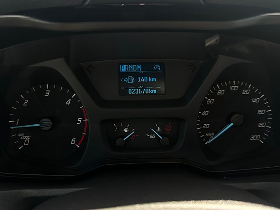Ford Transit 26 of 30