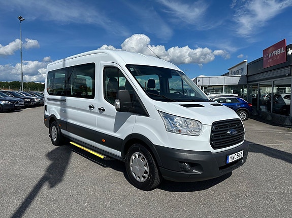 Ford Transit 3 of 5