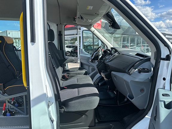 Ford Transit 15 of 30