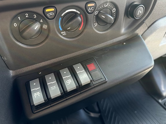 Ford Transit 28 of 30