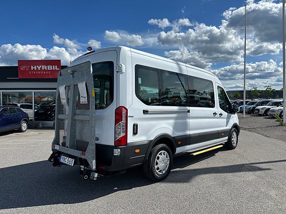 Ford Transit 4 of 5