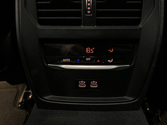 BMW 330e 17 of 30