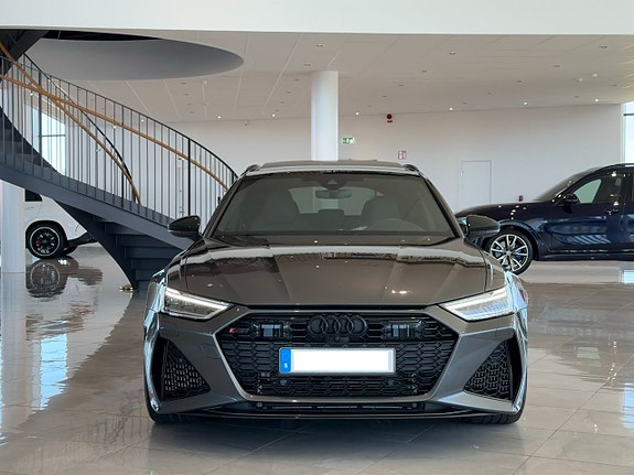 Audi RS6 3 of 30