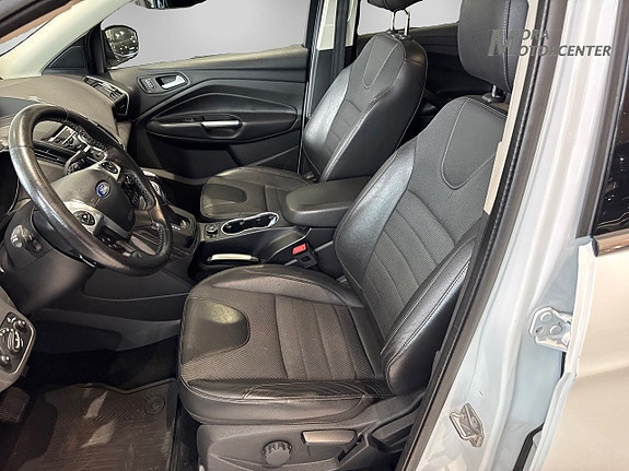 Ford Kuga 8 of 14
