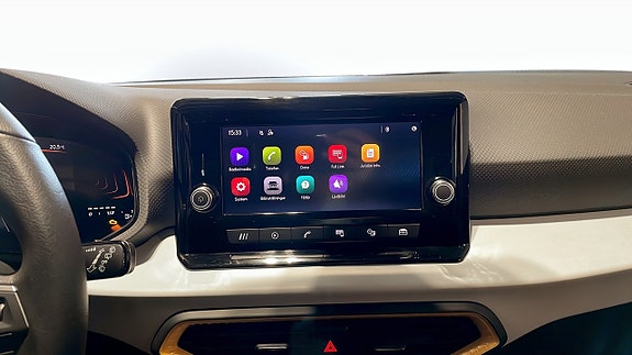 Seat Arona 9 of 12