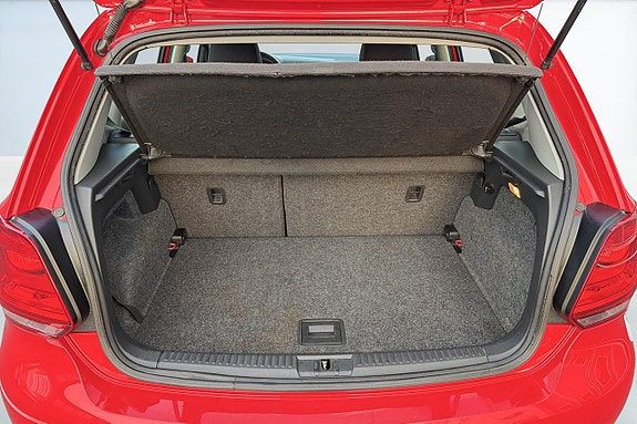 Volkswagen Polo 17 of 17