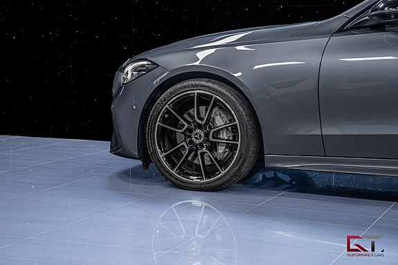 Mercedes-Benz C220 5 of 21