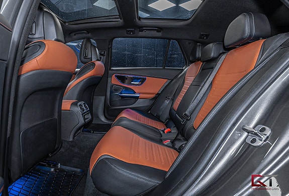 Mercedes-Benz C220 19 of 21