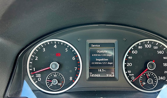Volkswagen Tiguan 10 of 15