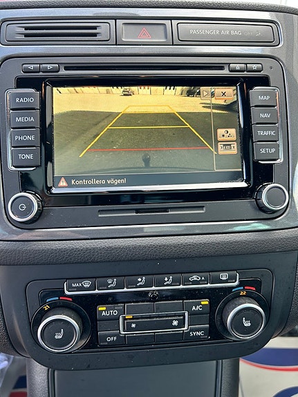 Volkswagen Tiguan 12 of 15