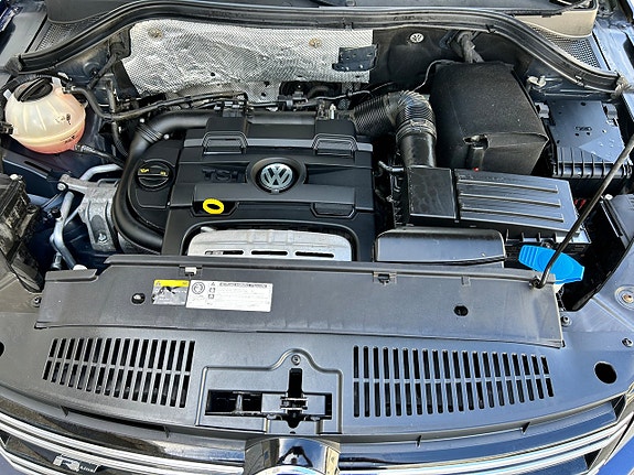 Volkswagen Tiguan 14 of 15