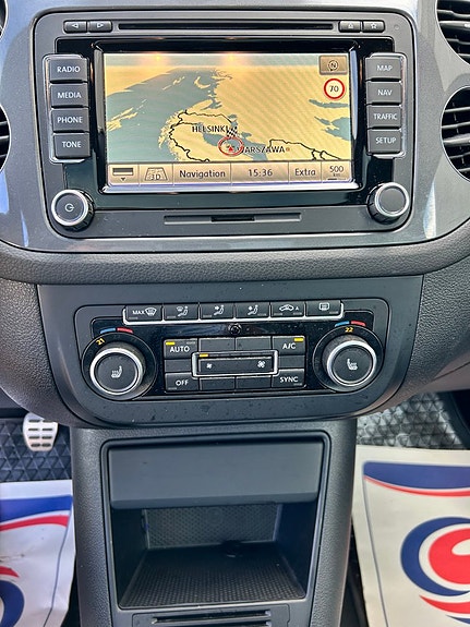 Volkswagen Tiguan 11 of 15
