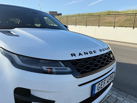 Land Rover Range Rover Evoque 3 of 5