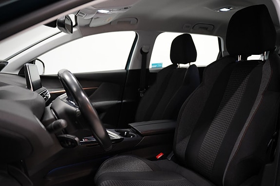 Peugeot 5008 6 of 17