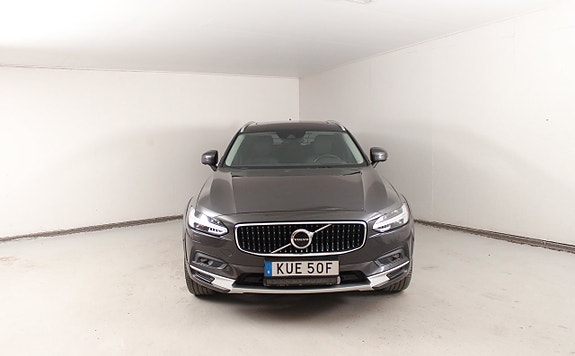 Volvo V90 Cross Country 5 of 5