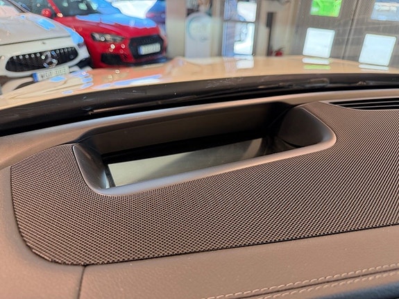 Mercedes-Benz GLE350 de 25 of 30