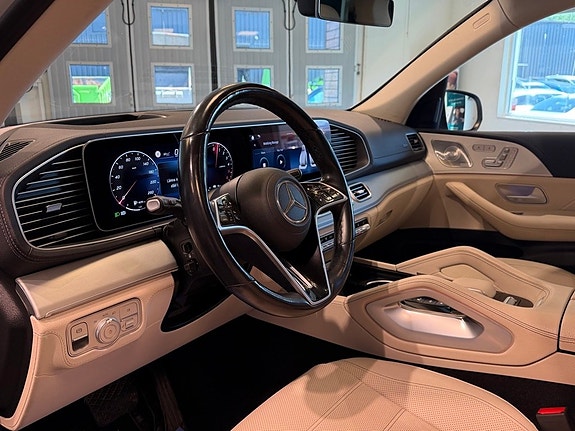 Mercedes-Benz GLE350 de 7 of 30
