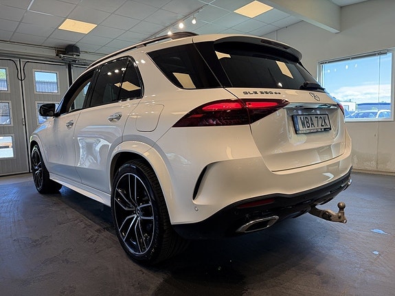 Mercedes-Benz GLE350 de 3 of 5
