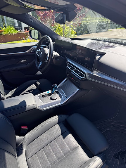 BMW i4 4 of 4