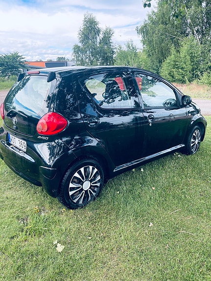 Toyota Aygo 5 of 5