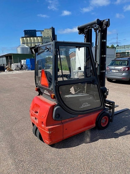 Linde E 16 C-02 4 of 4