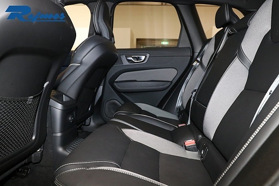 Volvo XC60 7 of 19