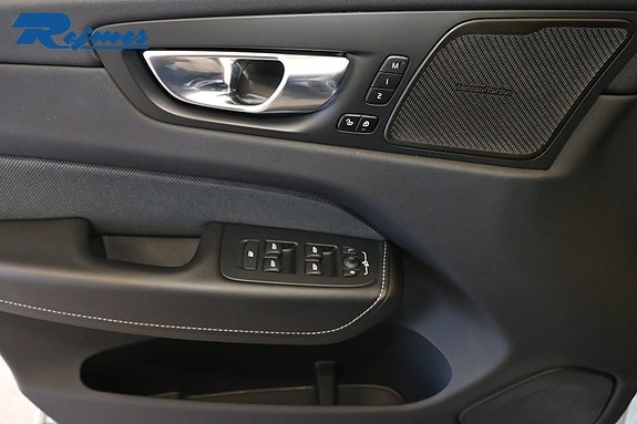 Volvo XC60 13 of 19