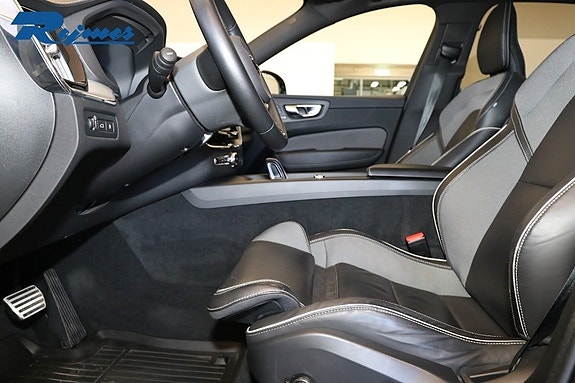 Volvo XC60 5 of 5