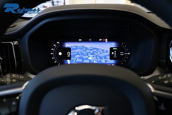 Volvo XC60 9 of 19