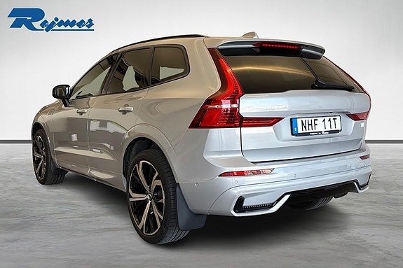 Volvo XC60 3 of 5