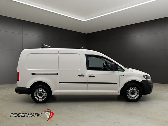 Volkswagen Caddy Maxi 2 of 5