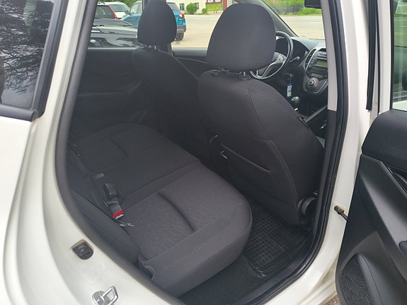 Hyundai ix20 11 of 13