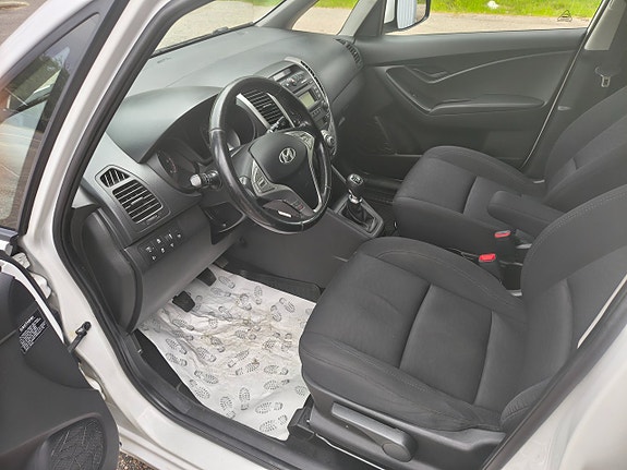 Hyundai ix20 6 of 13