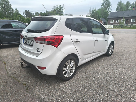 Hyundai ix20 3 of 5