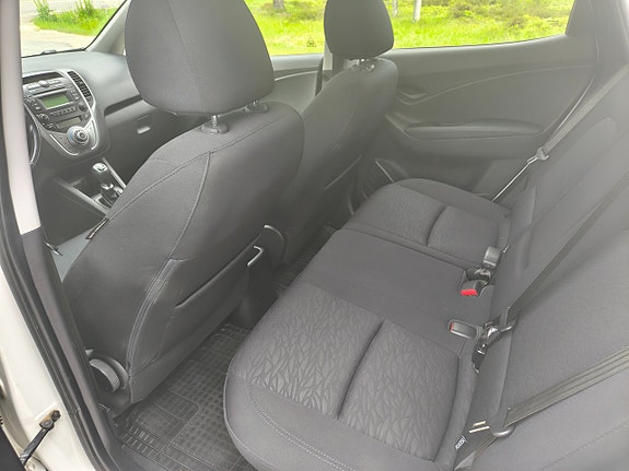 Hyundai ix20 7 of 13