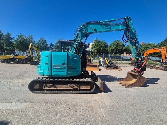 Kobelco SK75-3 2 of 5