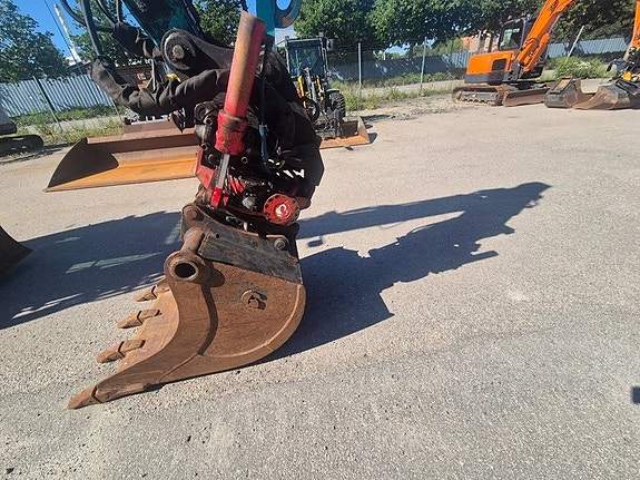 Kobelco SK75-3 5 of 5