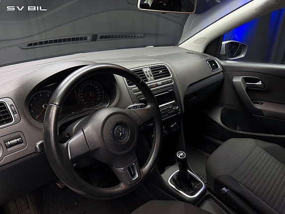 Volkswagen Polo 11 of 23