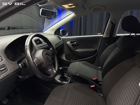 Volkswagen Polo 10 of 23