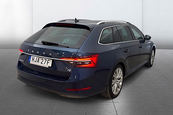 Skoda Superb 5 of 5
