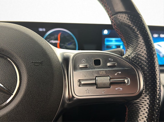 Mercedes-Benz A200 18 of 29