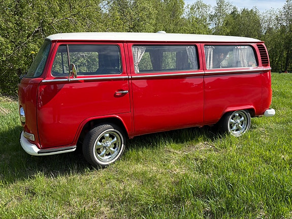 Volkswagen Transporter 2 of 5