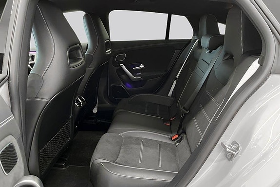 Mercedes-Benz CLA250 e 9 of 18