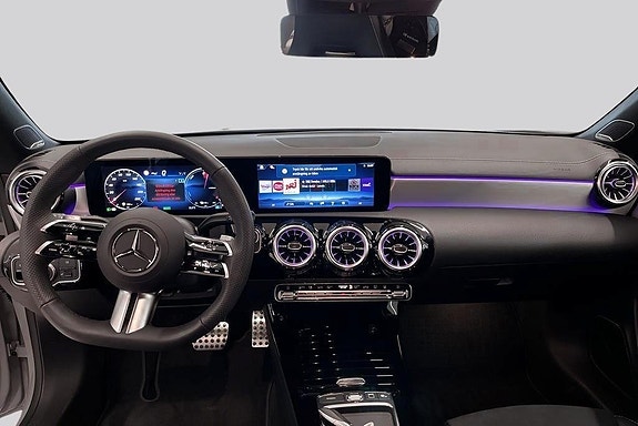 Mercedes-Benz CLA250 e 7 of 18