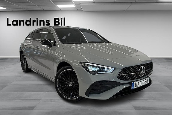 Mercedes-Benz CLA250 e 3 of 5