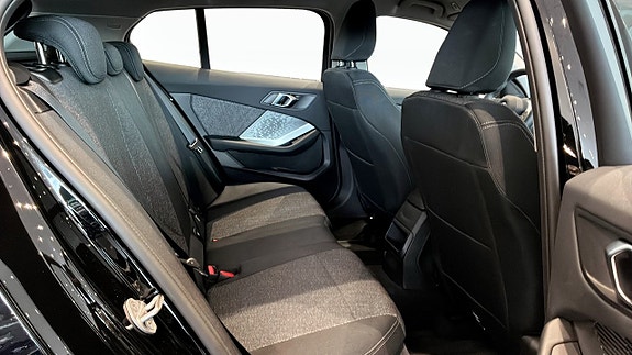 BMW 120 5 of 9
