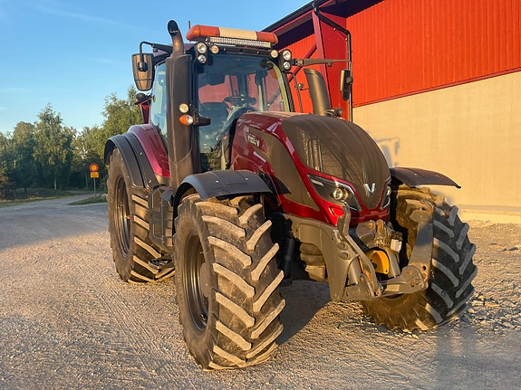 Valtra T194 Direct RTK 4 of 5