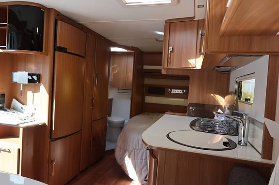 Kabe Briljant 470 XL KS -2015 inkl vintertält 8 of 12